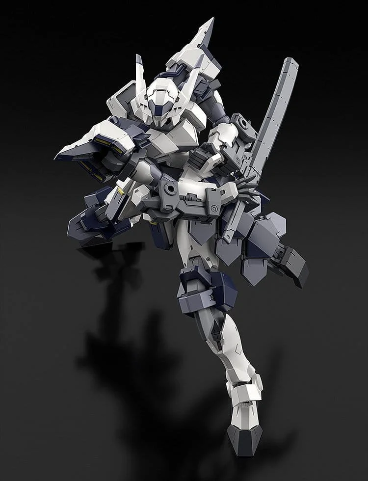 Full Metal Panic! Plastic Model Kit 1/48 Azure Raven with Type 10 Modified Monomolecular Blade Plated Ver. & Special Display Base 18 cm